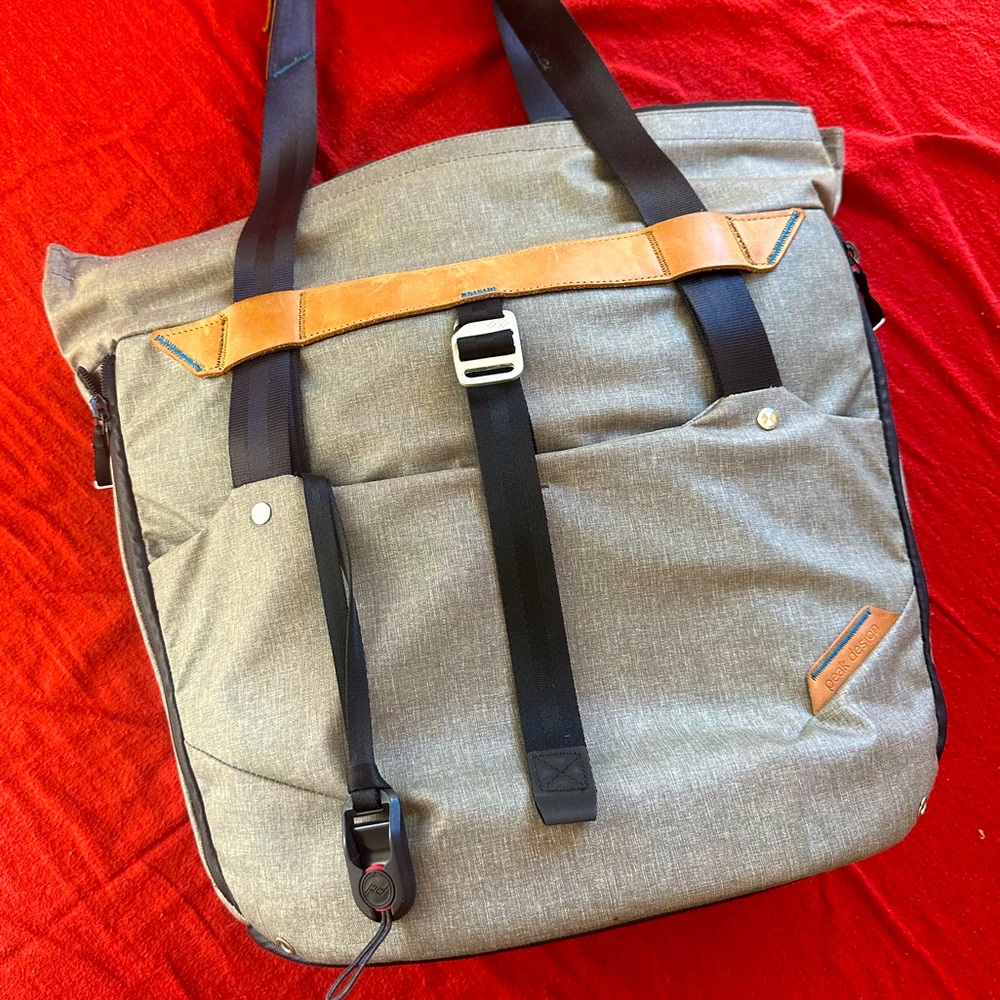 Peak Design Everyday Tote Bag V1 20L